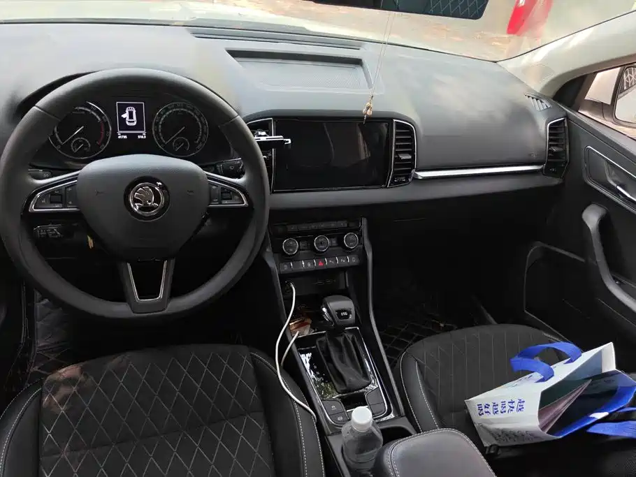 Skoda Karoq — миниатюра 12