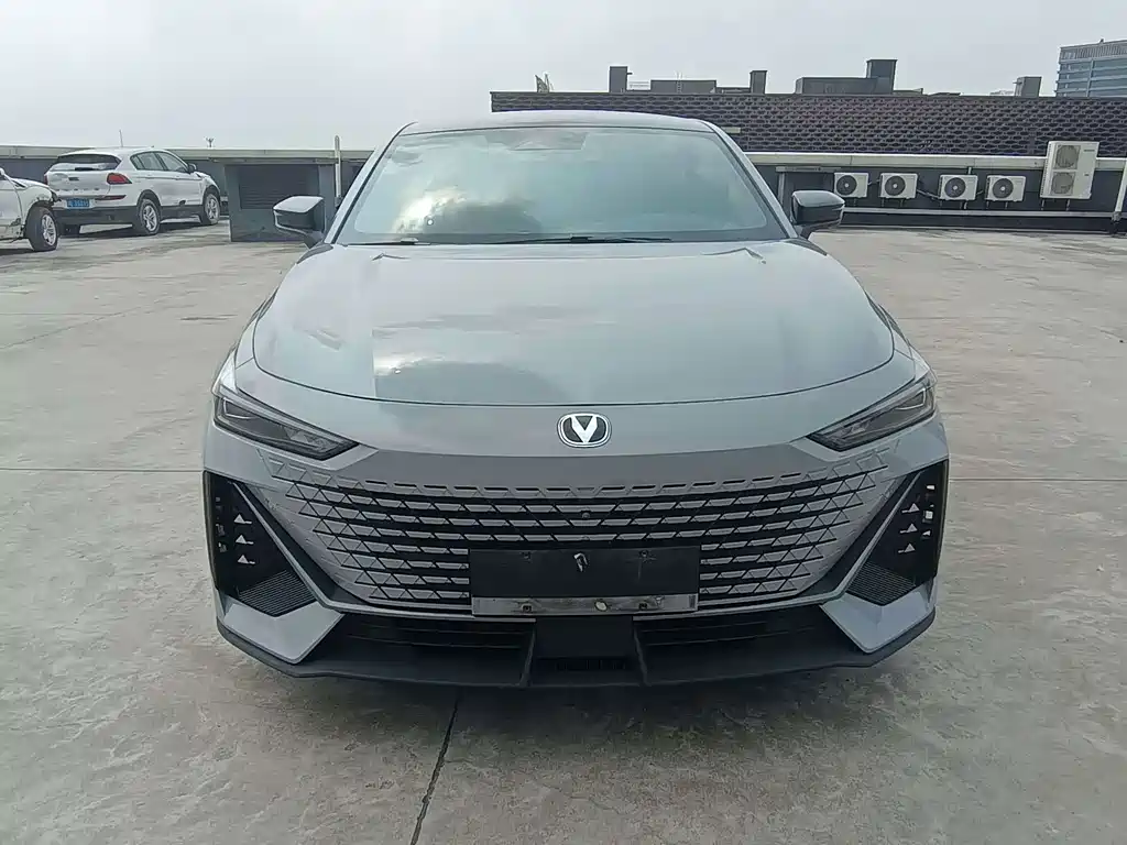 Changan UNI-V — миниатюра 2