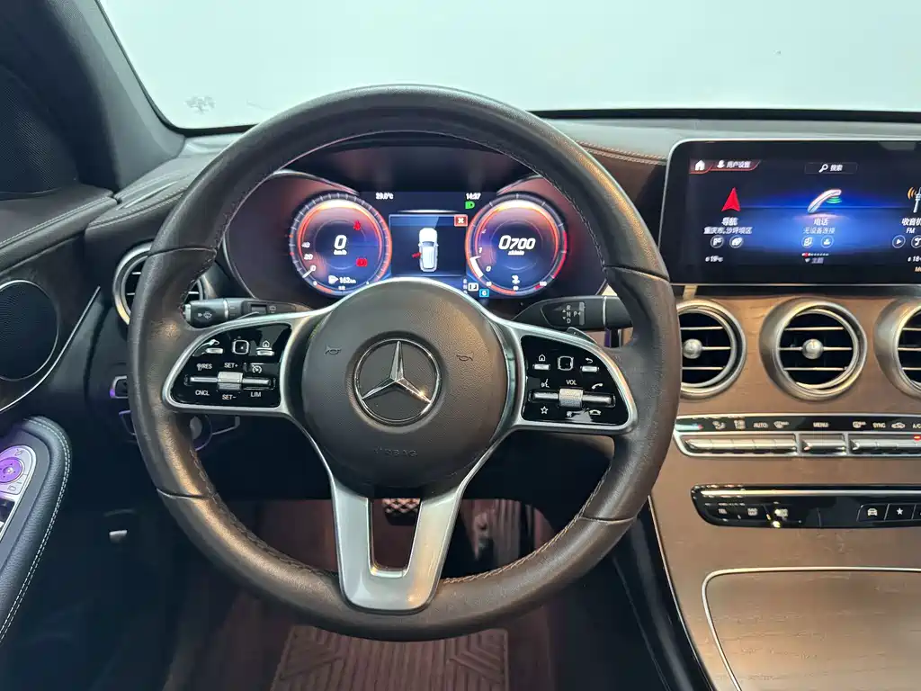 Mercedes-Benz GLC — миниатюра 9