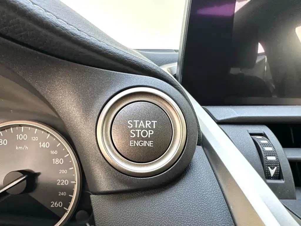 Lexus NX — миниатюра 23