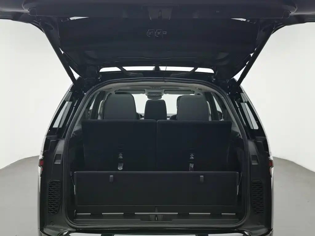 Land Rover Discovery — миниатюра 16