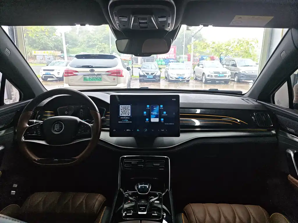 BYD Tang New Energy — миниатюра 15