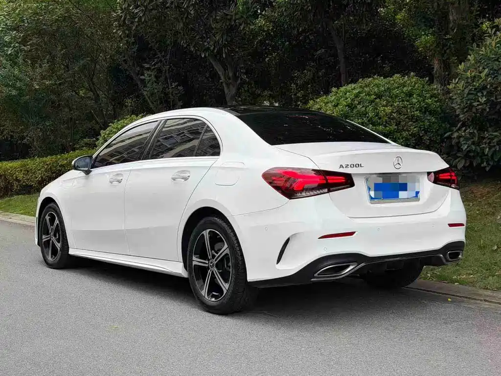 Mercedes-Benz A-Class — миниатюра 4