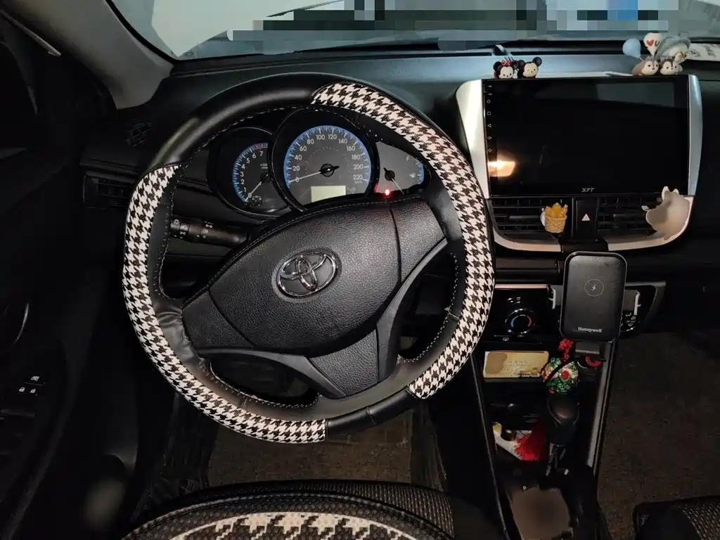 Toyota Vios FS — миниатюра 3