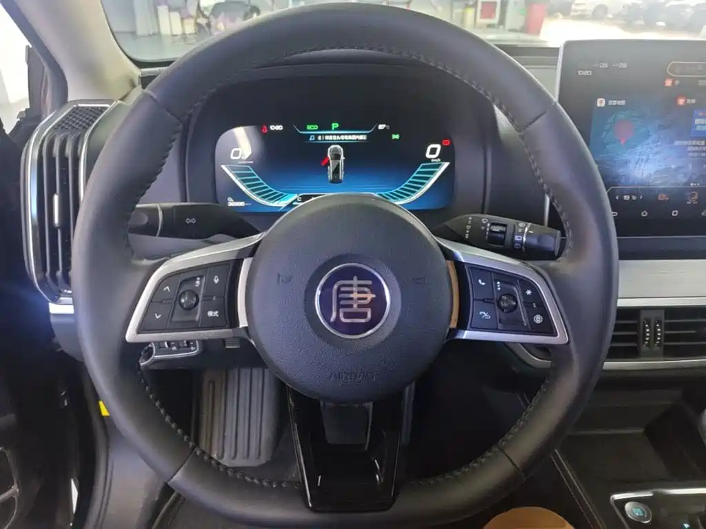 BYD Tang — миниатюра 11