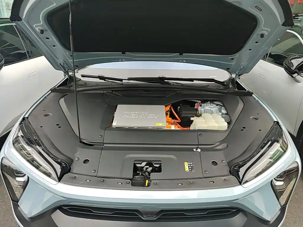 NIO ES6 — миниатюра 20