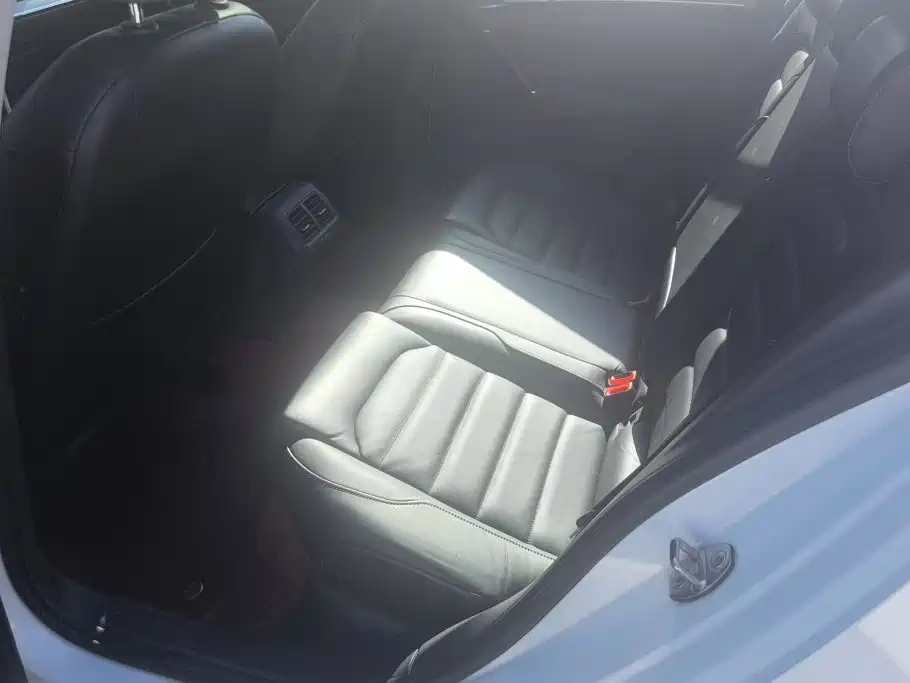 Volkswagen Golf — миниатюра 11