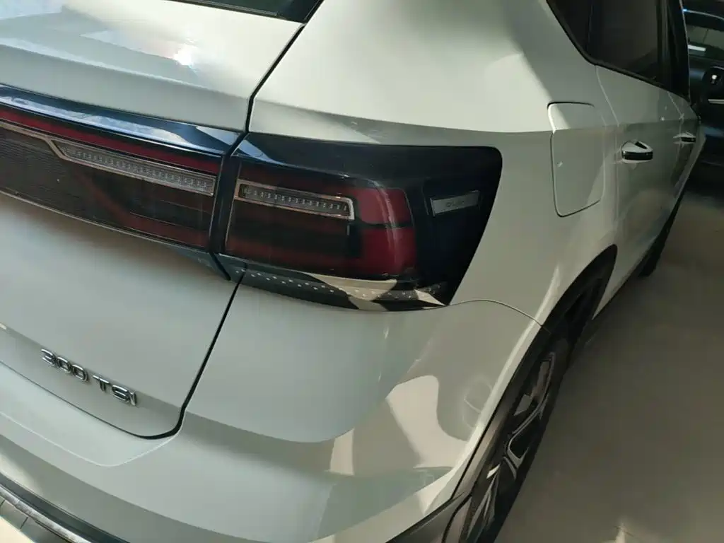 Volkswagen Tharu — миниатюра 8
