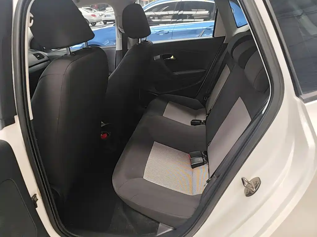 Volkswagen Polo — миниатюра 17