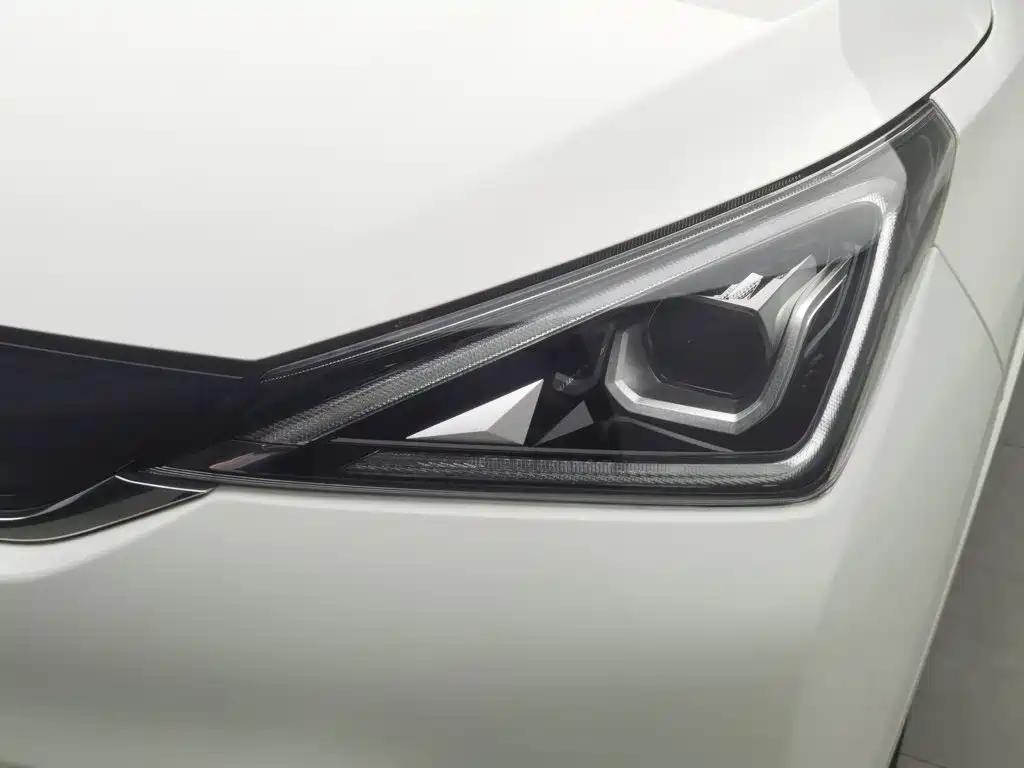 GAC Group GAC NE EV — миниатюра 7