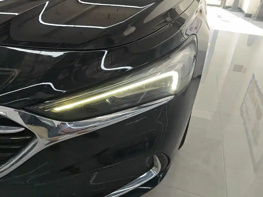 Buick LaCrosse — миниатюра 5