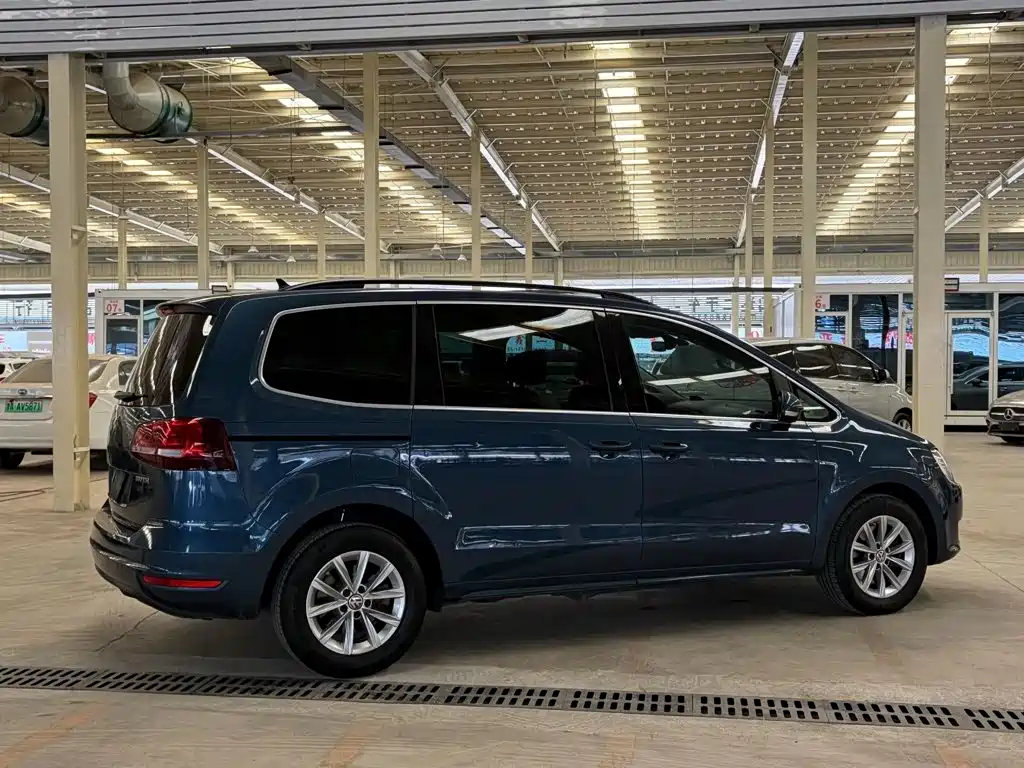 Volkswagen Sharan — миниатюра 4