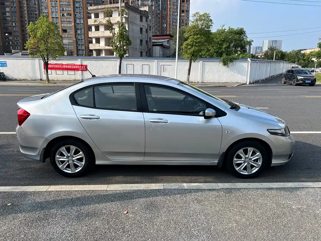 Honda City Classic — миниатюра 14