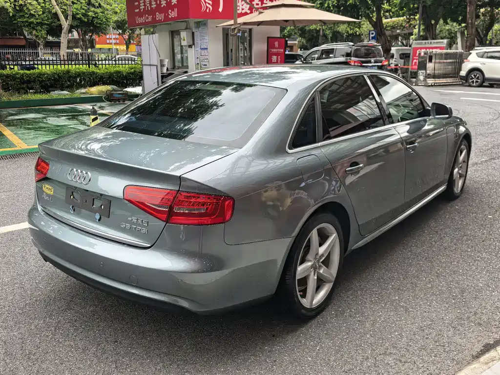 Audi A4L — миниатюра 4