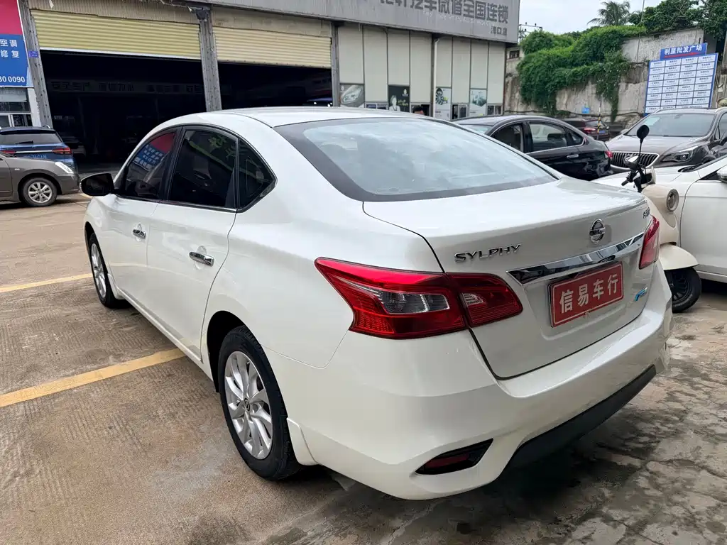 Nissan Sylphy — миниатюра 9