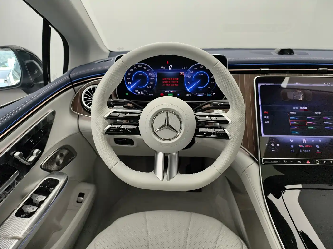Mercedes-Benz EQE 2025 Черный из Китая