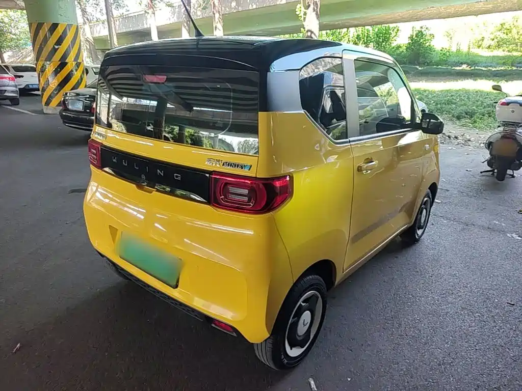 Wuling MINIEV — миниатюра 7