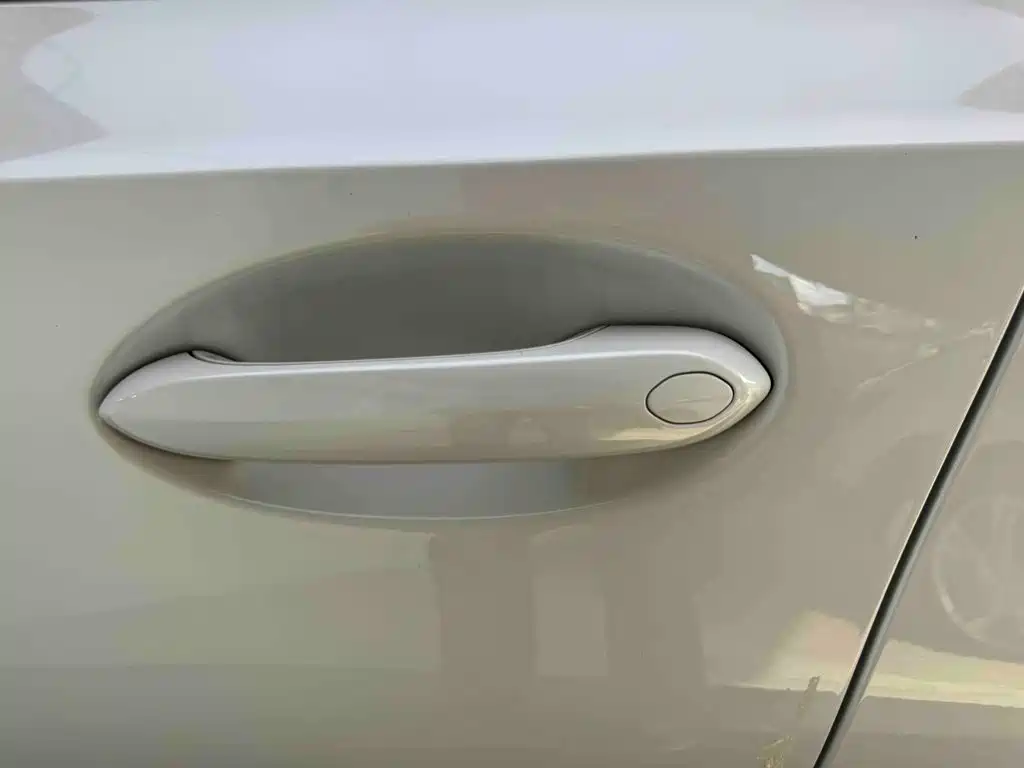 BMW 3 Series — миниатюра 38