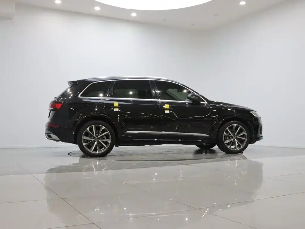 Audi Q7 — миниатюра 7