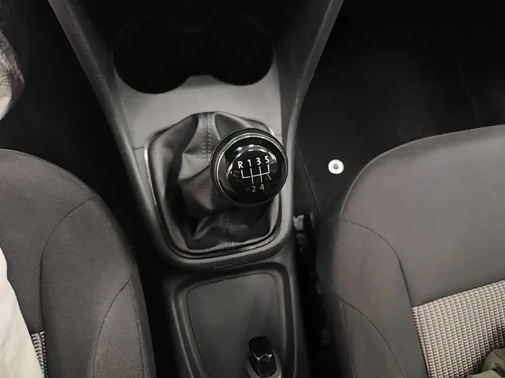 Volkswagen Polo — миниатюра 14