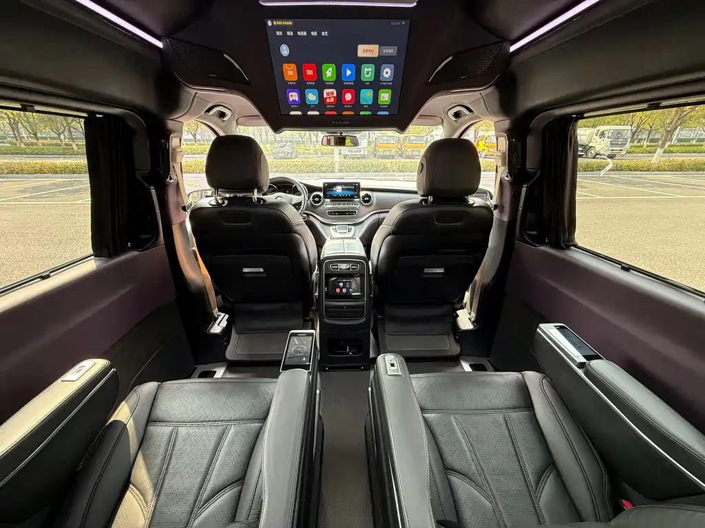 MERCEDES-BENZ V CLASS