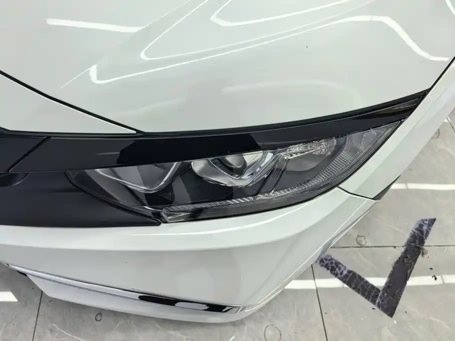 Honda Civic — миниатюра 5