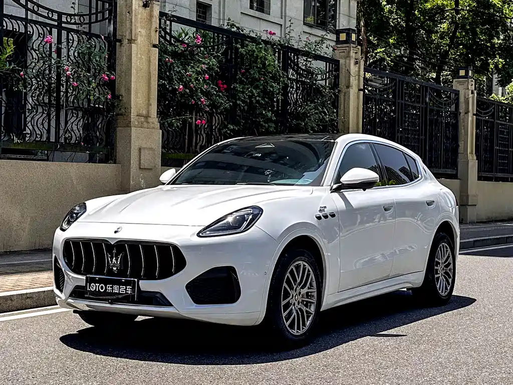 Maserati Grecale 2023