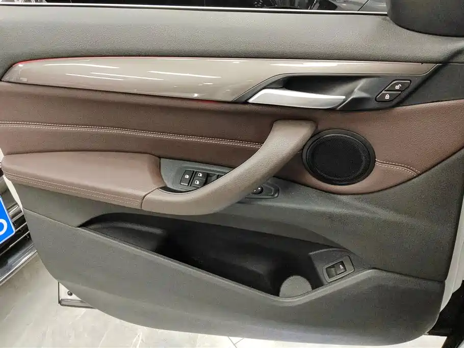 BMW X1 2019 sDrive18Li Premium