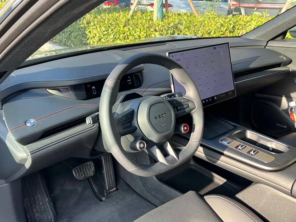 XIAOMI CAR XIAOMI SU7