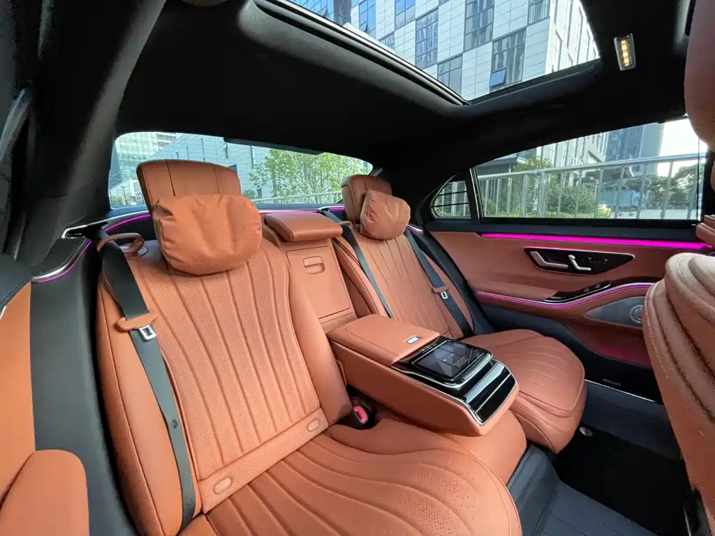 Mercedes-Benz S-Class — миниатюра 23