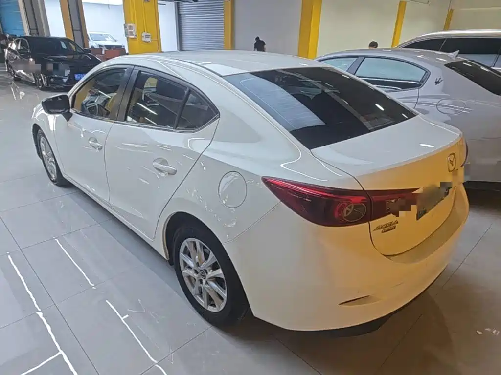 Mazda 3 Axela — миниатюра 5