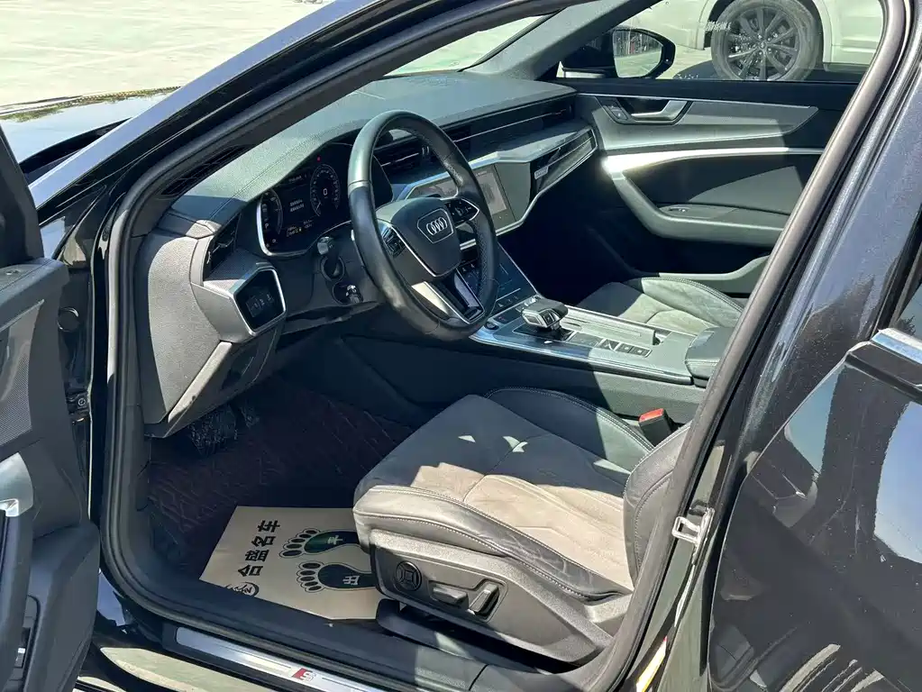 Audi A6L New Energy — миниатюра 6