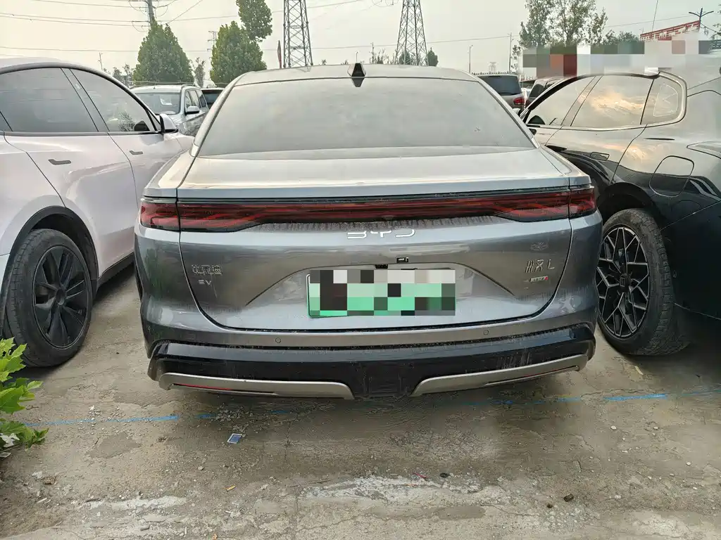 BYD Han L — миниатюра 8