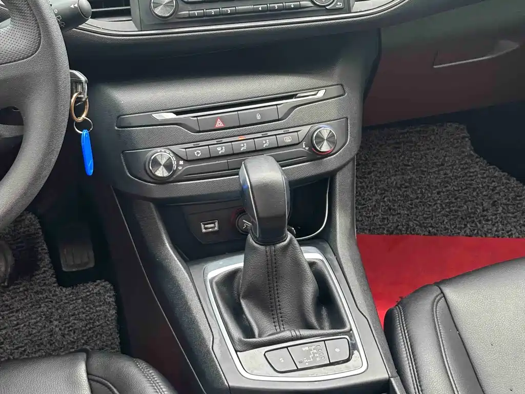 Peugeot 308S — миниатюра 8