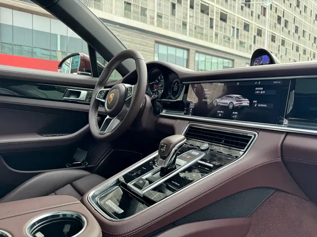 Porsche Panamera — миниатюра 17