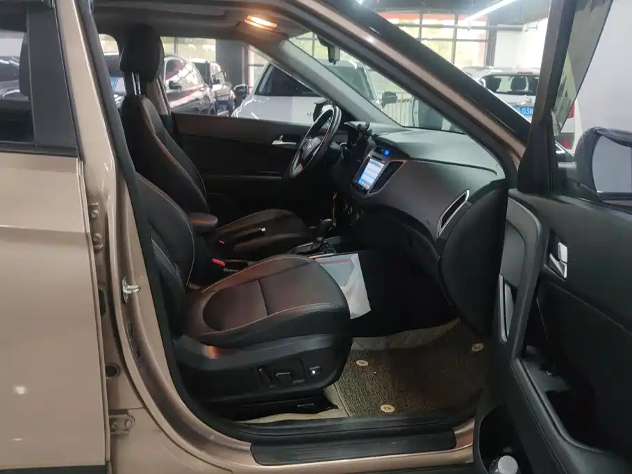 Hyundai ix25 — миниатюра 8