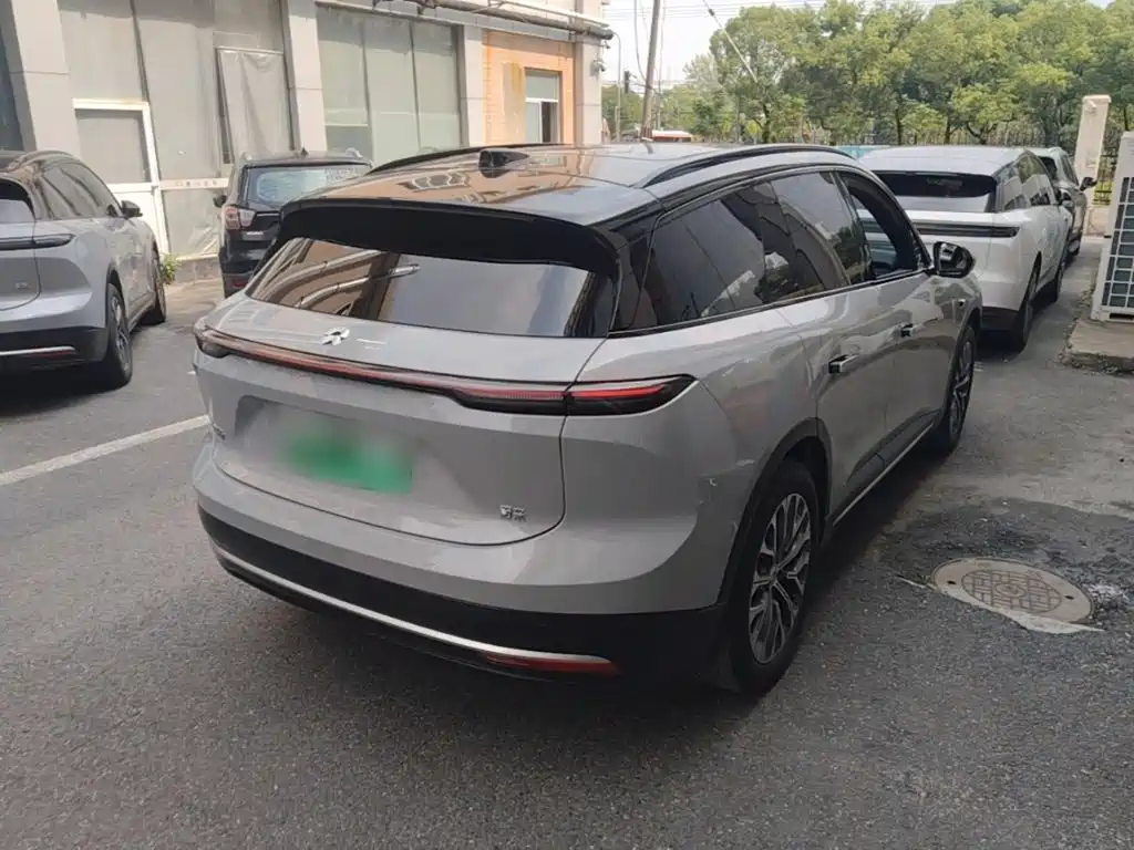NIO ES6 — миниатюра 7