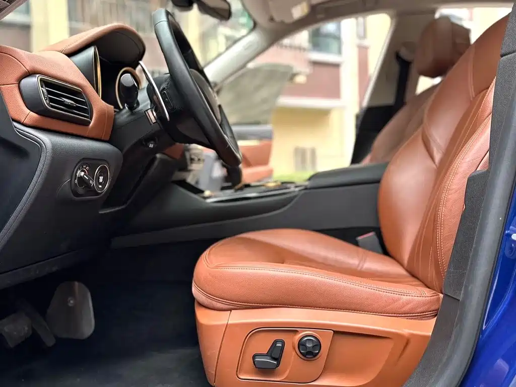 Maserati Levante — миниатюра 5