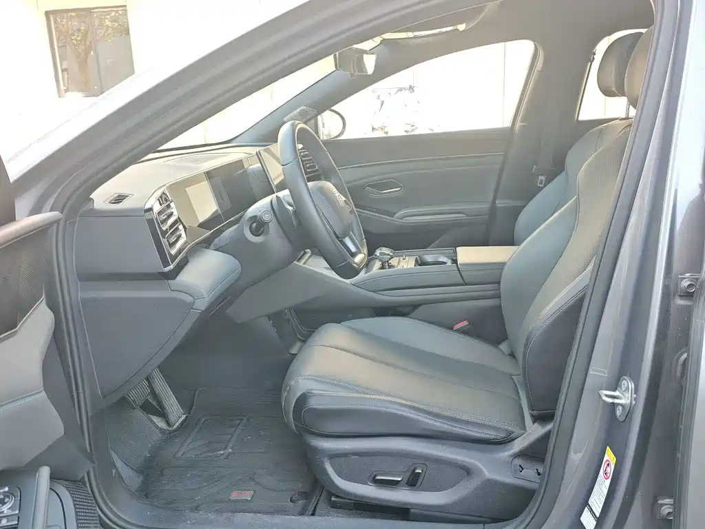 BYD Qin L — миниатюра 4