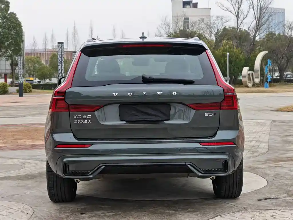 Volvo XC60 — миниатюра 8