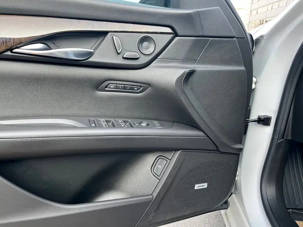 Cadillac CT6 — миниатюра 9