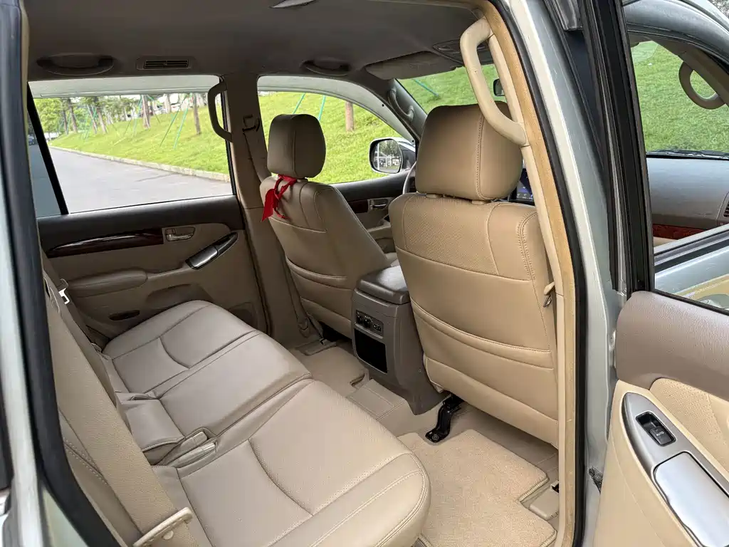 Toyota Prado (Import) — миниатюра 12