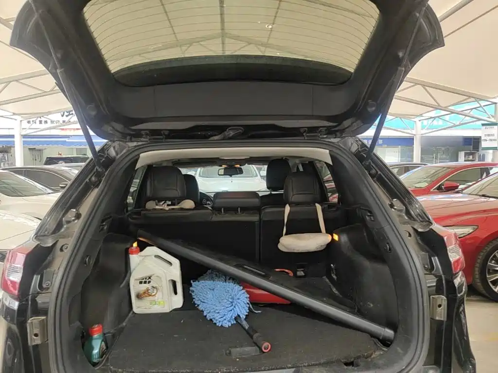 Jeep Cherokee — миниатюра 19