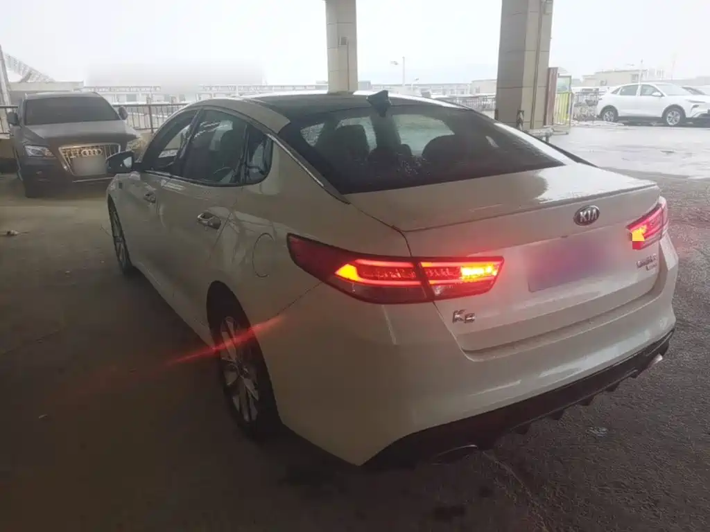 Kia K5 — миниатюра 5