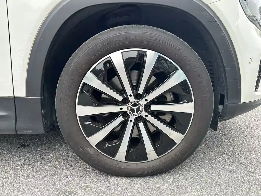 Mercedes-Benz GLB — миниатюра 5