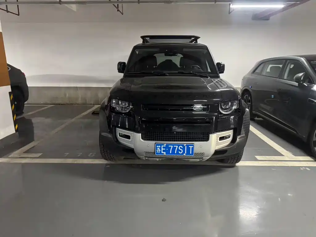 Land Rover Defender — миниатюра 2