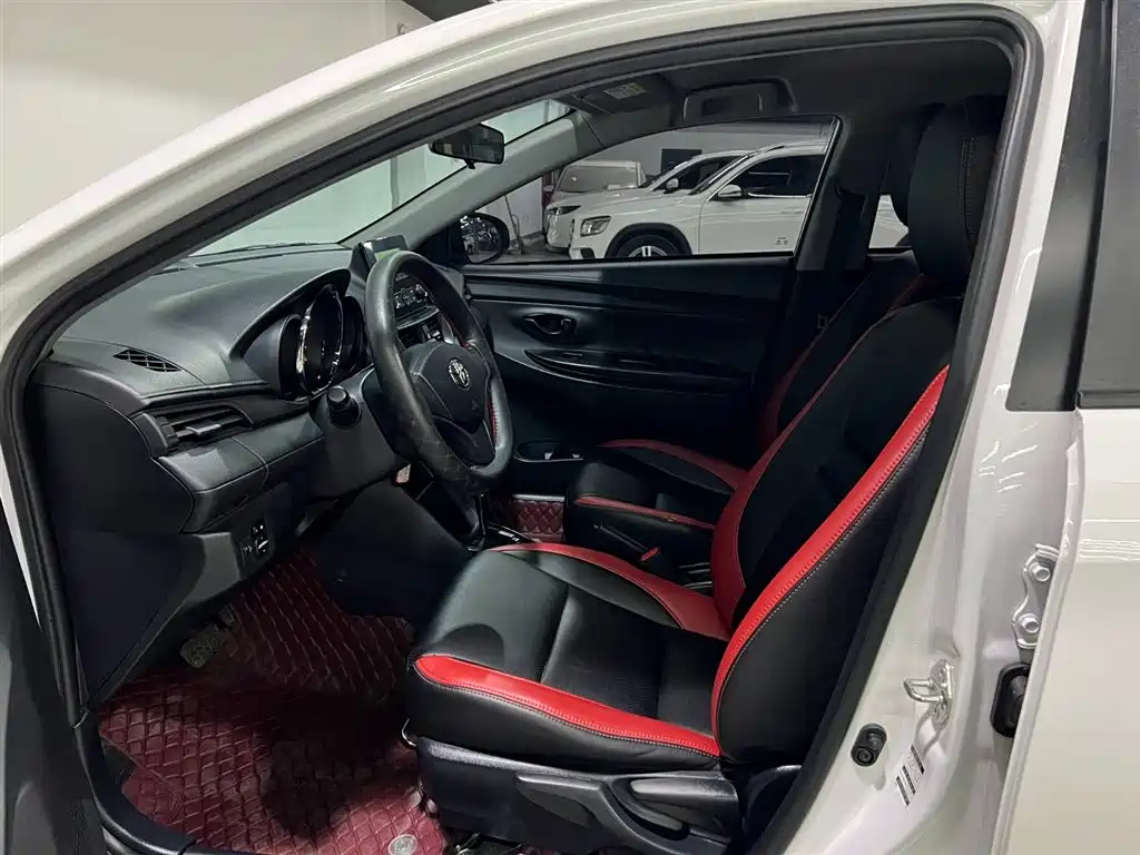 TOYOTA YARIS L ZHIXUAN