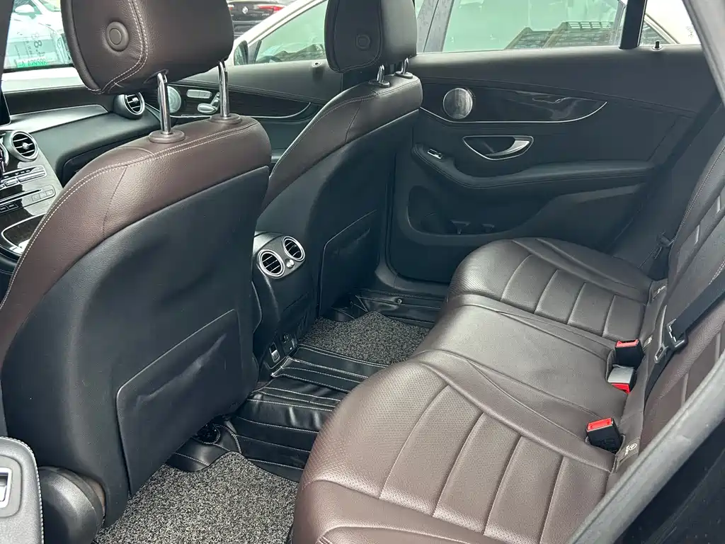 Mercedes-Benz GLC - фото 7