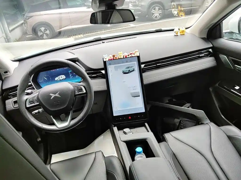 XPeng G3 — миниатюра 10