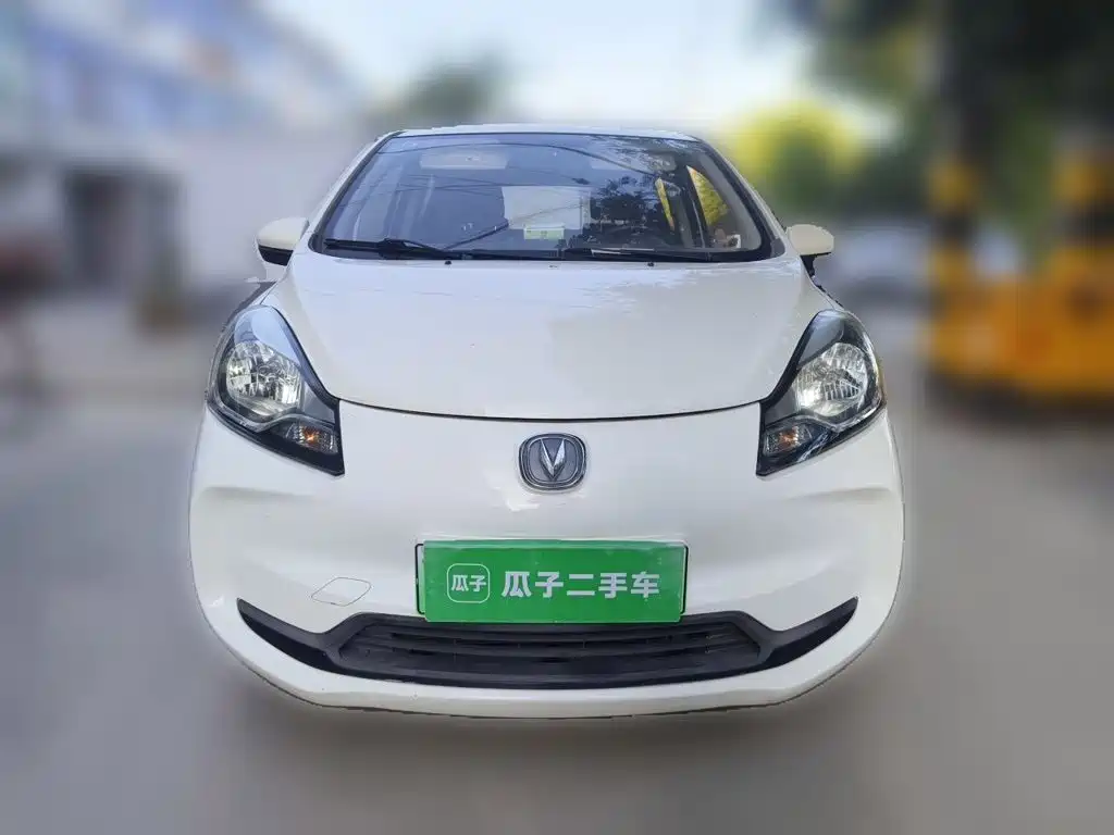 Changan Benben E-Star — миниатюра 2